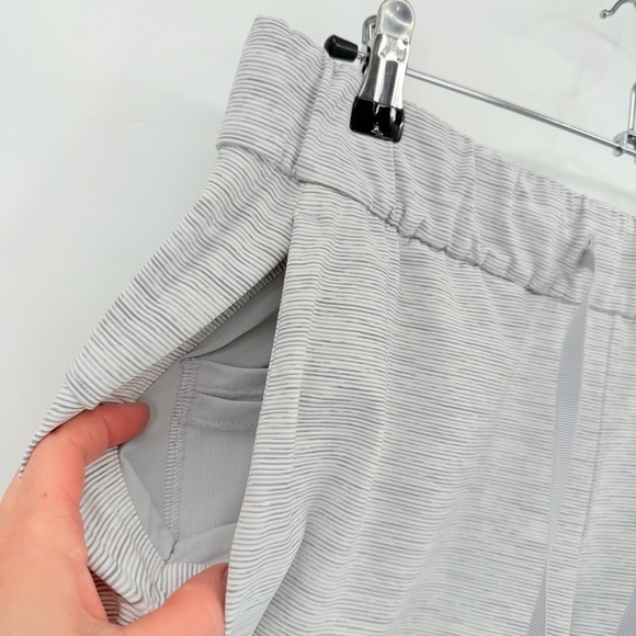 Lululemon On The Fly Pant *27" Wee Are From Space Nimbus Battleship Size 8 - Picture 8 of 14